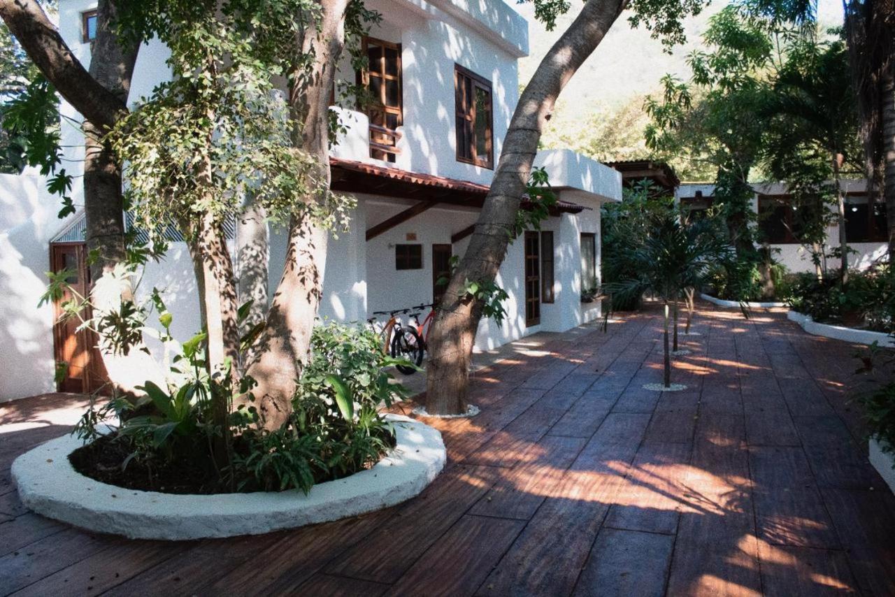 לינה וארוחת בוקר טרונקונס Casa Faro מראה חיצוני תמונה
