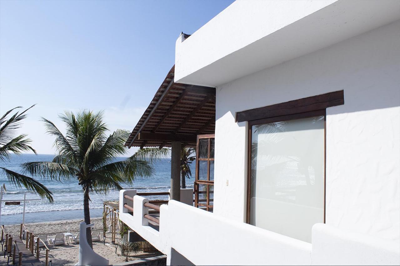לינה וארוחת בוקר טרונקונס Casa Faro מראה חיצוני תמונה