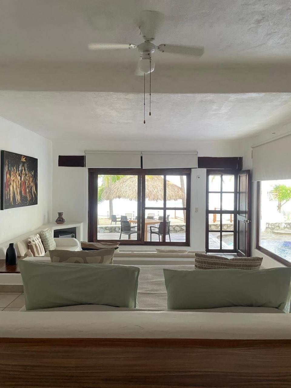 לינה וארוחת בוקר טרונקונס Casa Faro מראה חיצוני תמונה