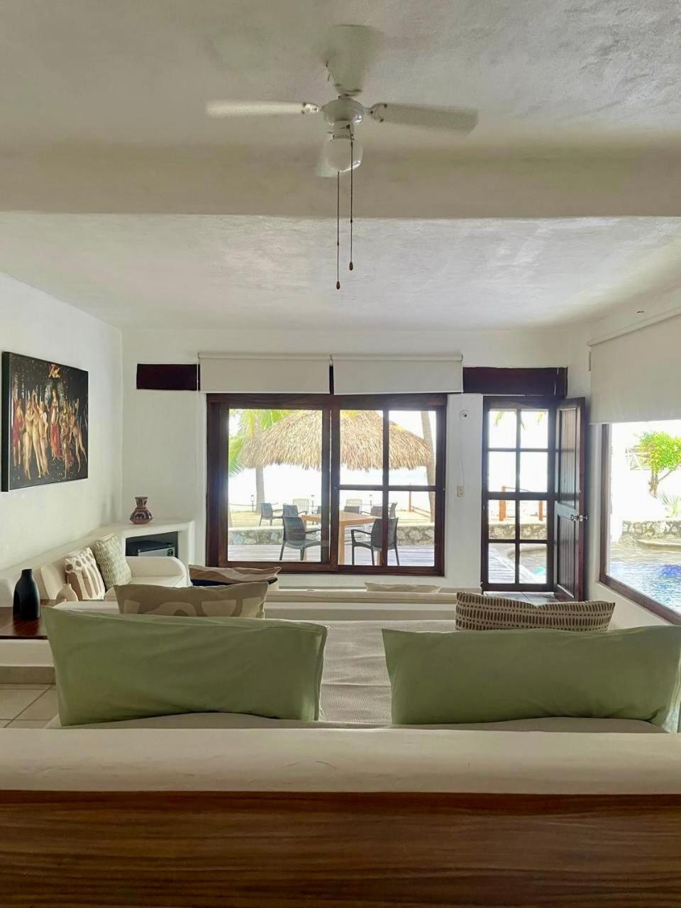 לינה וארוחת בוקר טרונקונס Casa Faro מראה חיצוני תמונה